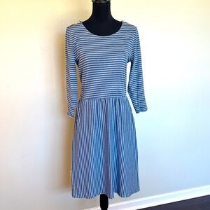 🇬🇧Boden Navy Striped Long Sleeve Dress